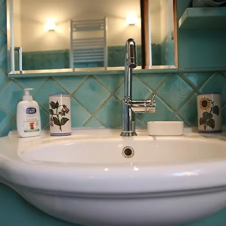 Apartment Casa Del Drago In Trastevere Rome